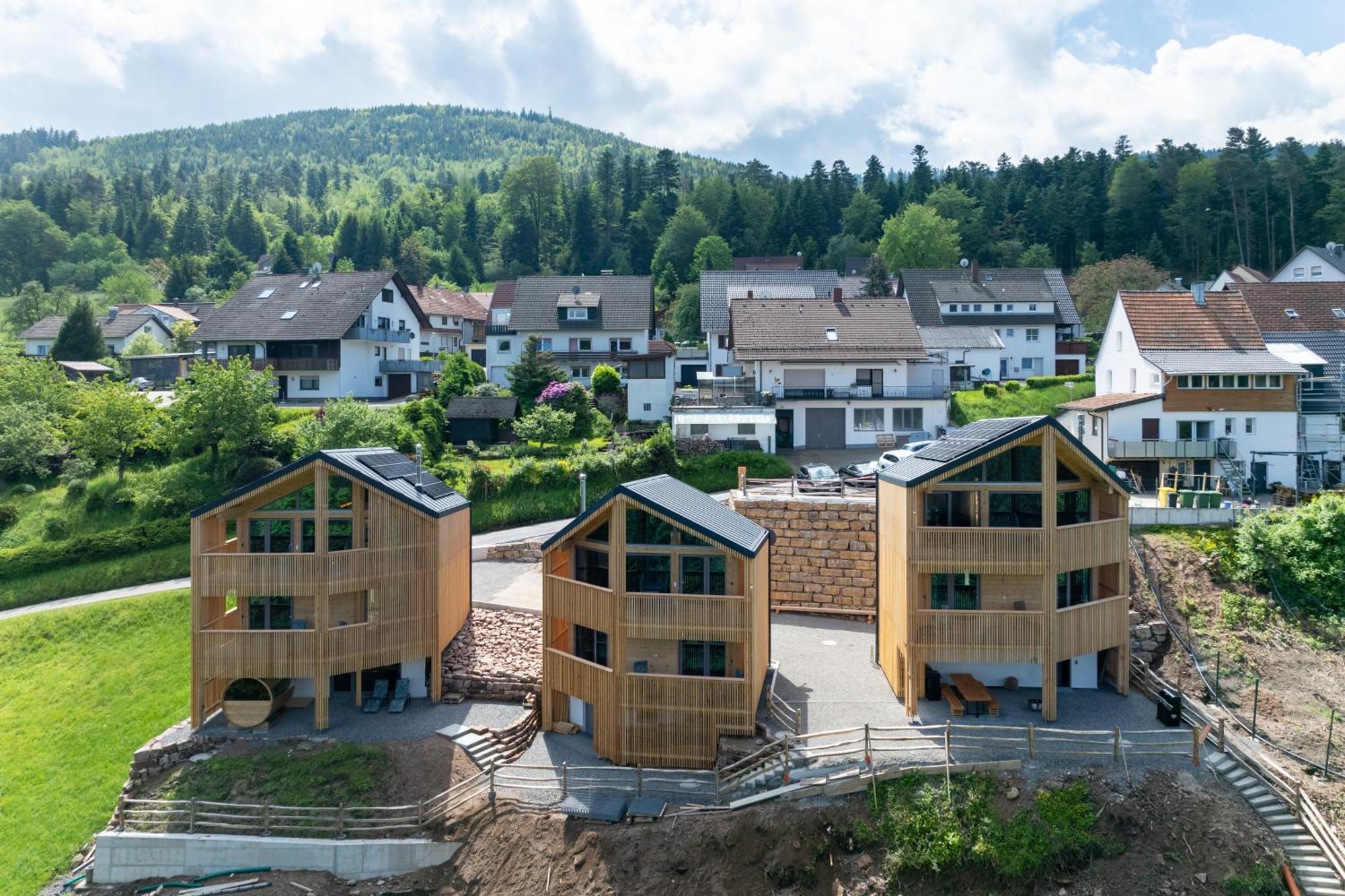 Schwarzwaldstrand Ferienwohnungen Bad Herrenalb Exterior foto