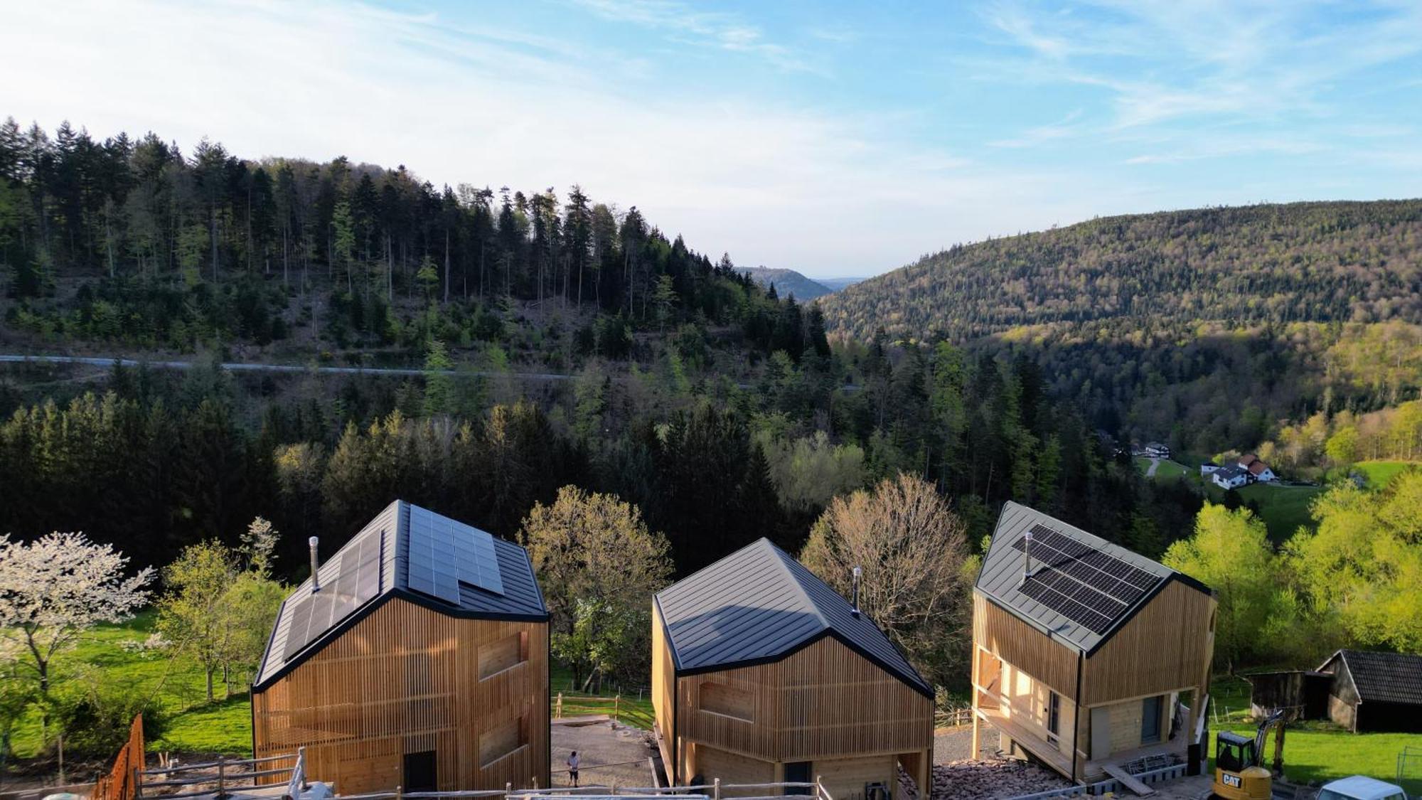 Schwarzwaldstrand Ferienwohnungen Bad Herrenalb Exterior foto